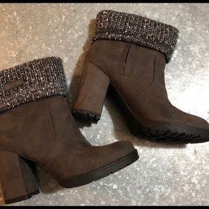 Circus by Sam Edelman Sweater Ankle Boot SZ 6.5